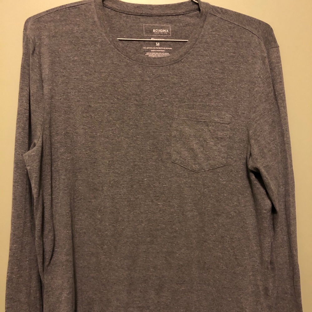 Grey long sleeve shirt